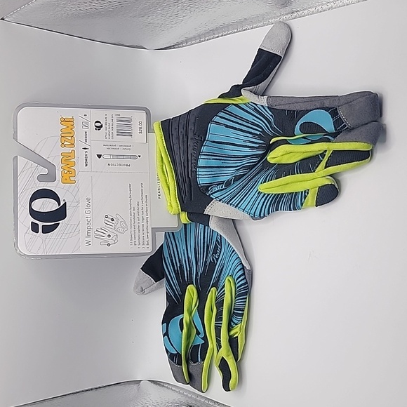 Pearl iZumi Impact riding gloves women's medium, New - Picture 3 of 3